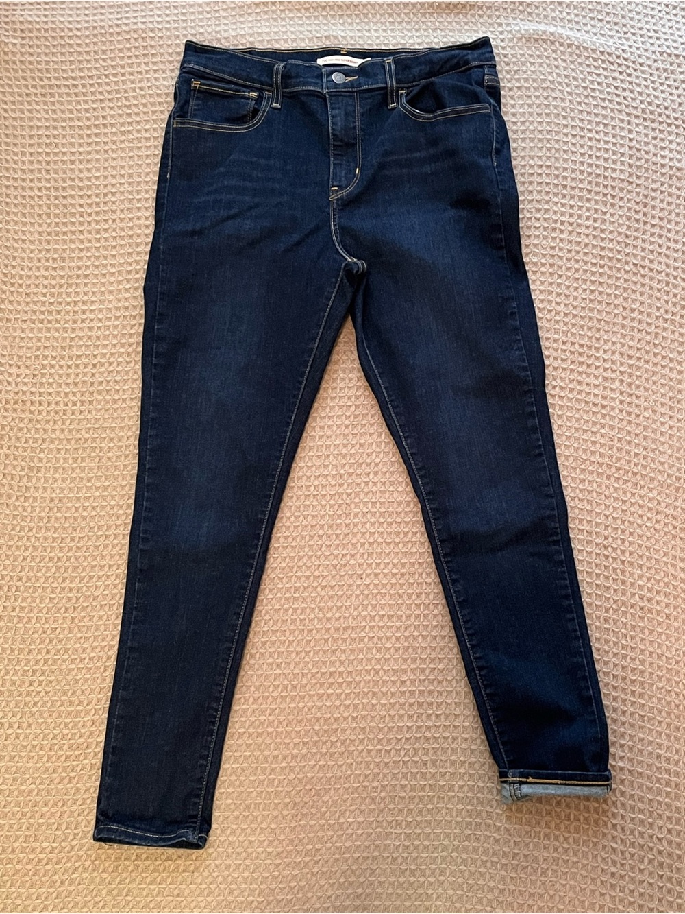Levi’s Dark Blue Women’s High Rise Super Skinny Jeans W31 L28